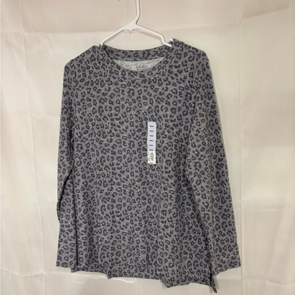 croft & barrow Tops - New with tags, womens size medium shirt, #B764